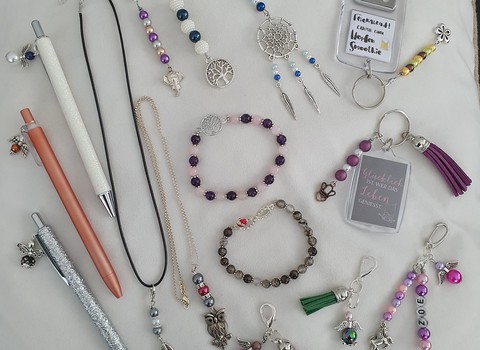 Photo de Des créations en perles pour la bonne cause