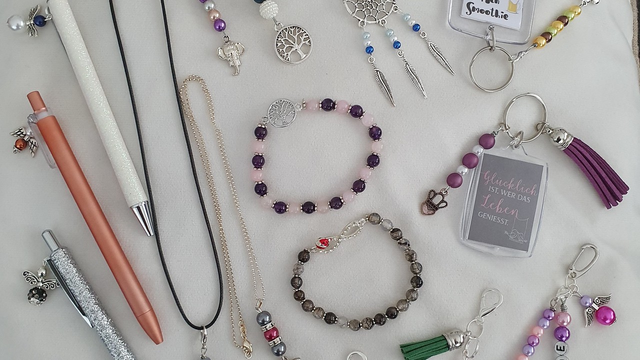 Photo de Des créations en perles pour la bonne cause