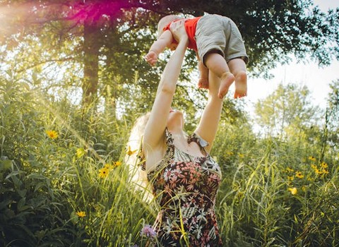 Photo de Protéger les bébés atteints de mucoviscidose en été – voici comment faire